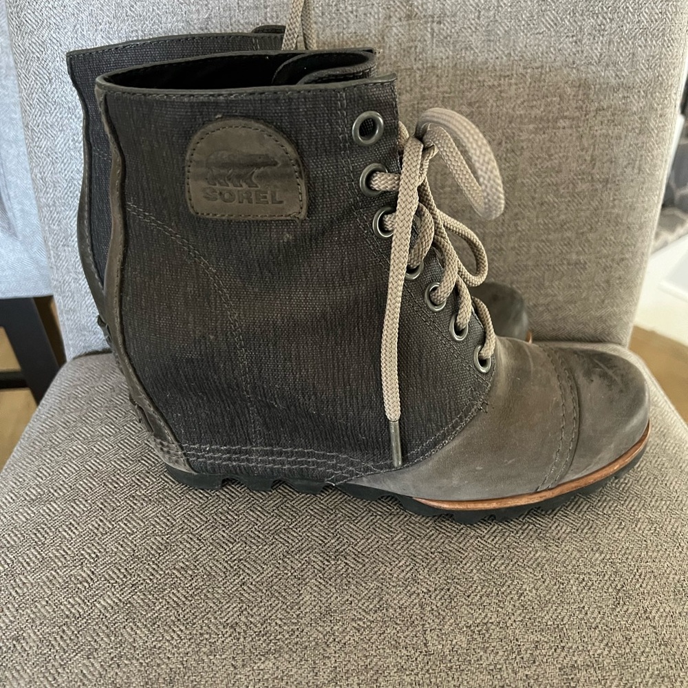 Sorel Women's PDX Wedge Lace-Up Boots
